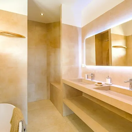 فيلة Carlina - Saint Tropez *